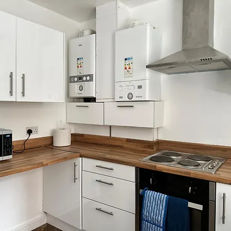 Daisybank Co-Living - Private Room Self-Cater Manchester Esterno foto