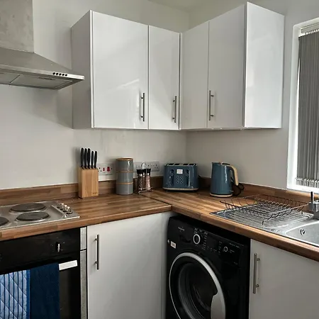 Daisybank Co-Living - Private Room Self-Cater Manchester Esterno foto