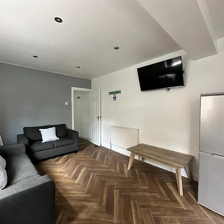 Daisybank Co-Living - Private Room Self-Cater Manchester Esterno foto