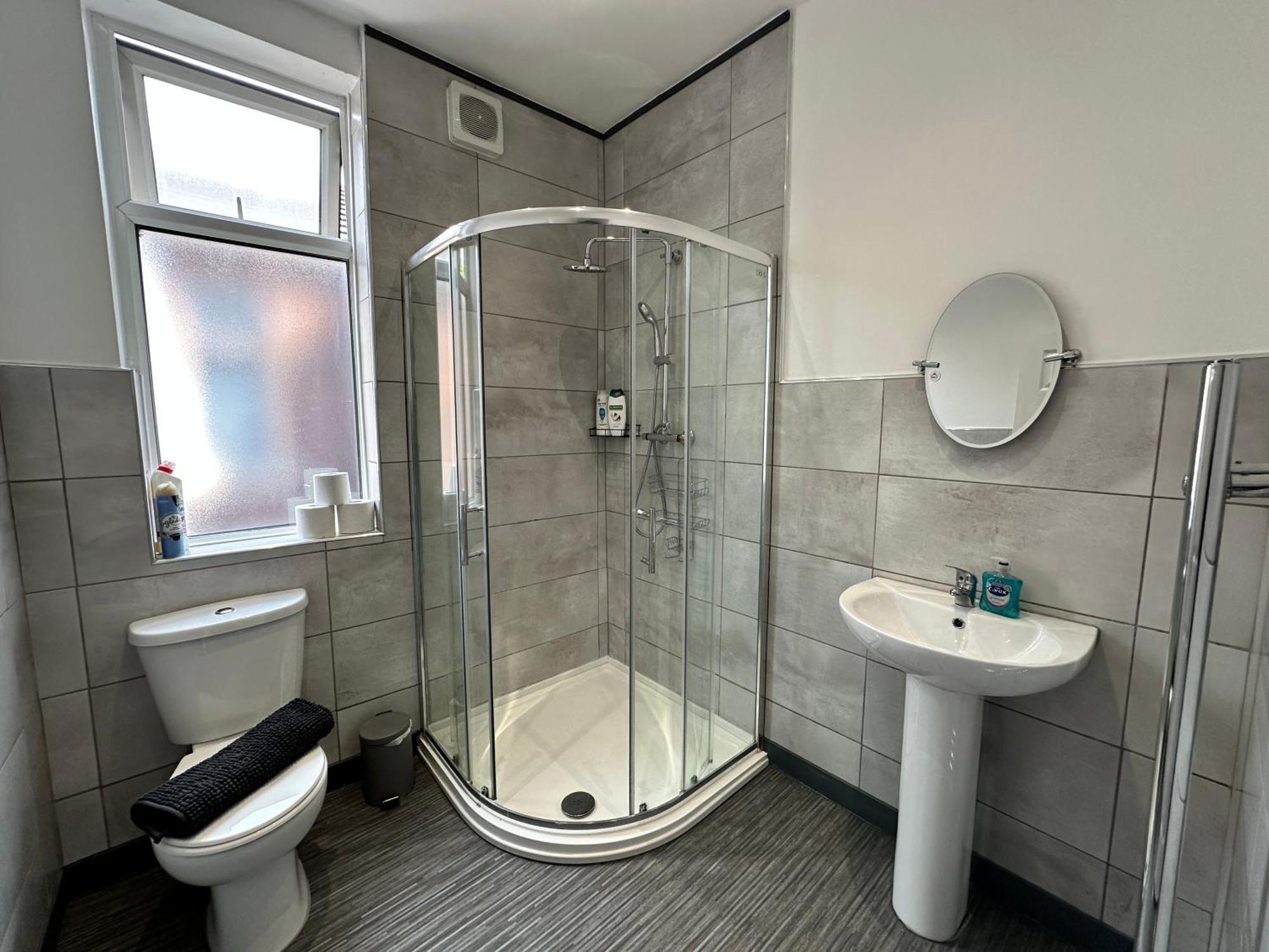 Casa vacanze Daisybank Co-living - Private Self-cater Manchester